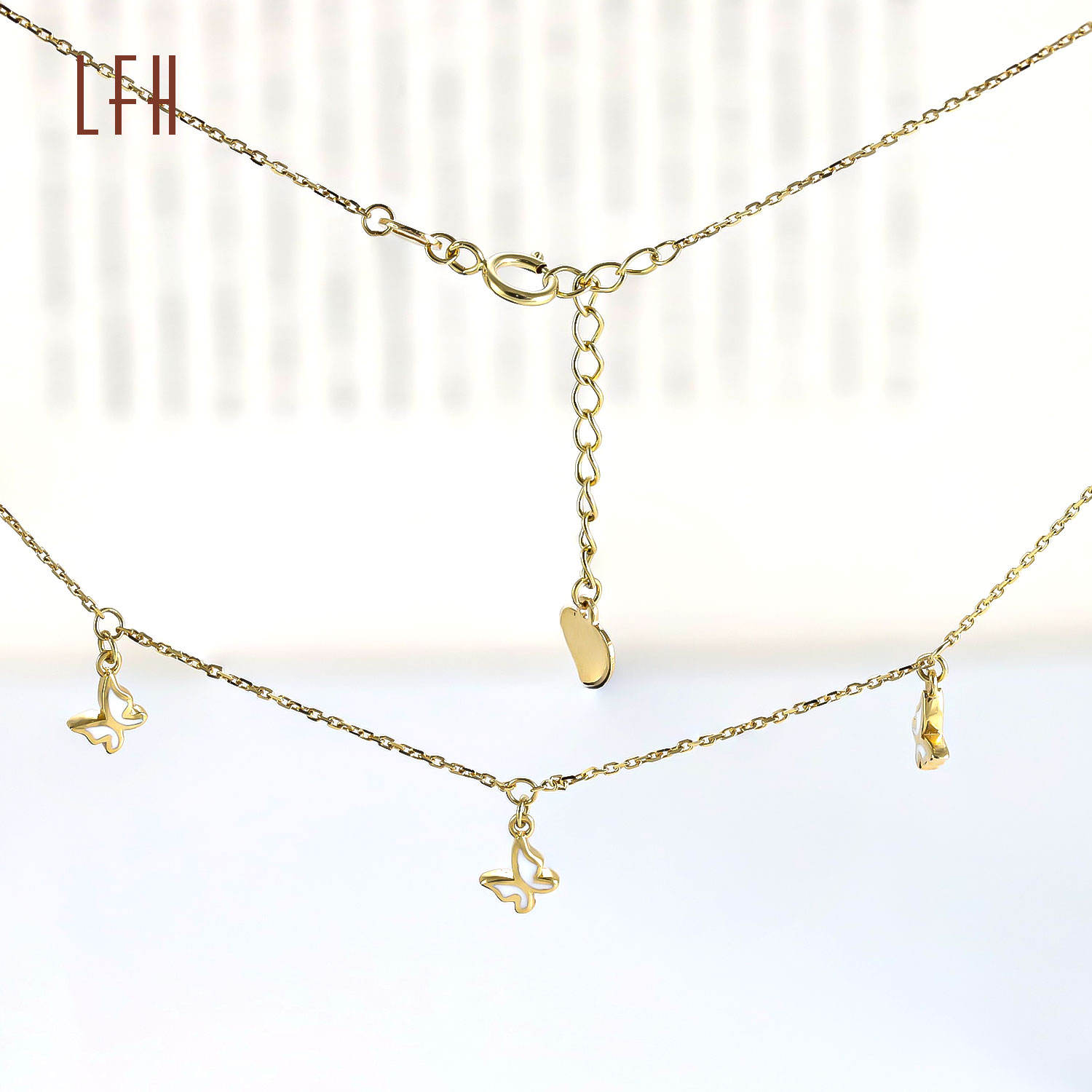 สีเหลืองทอง