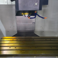 Centro de Mecanizado Vertical CNC de Alta Precisión VMC1160, Fresadora de 3 Ejes para Piezas Metálicas