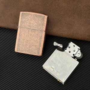 Briquets à kérosène coupe-vent en métal, style classique rétro, avec gravures publicitaires et roues à sable, pour Douyin Kuaishou et diffusion en direct - Product Image 4