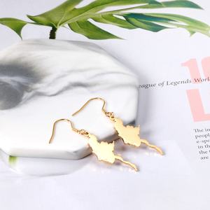 Pendientes de Aro Grandes de Acero Inoxidable con Baño de Oro de 14k, Diseño Exagerado de Mapa de África, Joyería de Lujo - Product Image 5