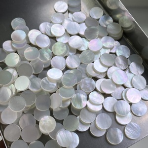 Vente en gros de nacre blanche naturelle 8x1.25mm pièce de disque rond pierre précieuse pour accessoires de fabrication de bijoux à bricoler soi-même - Product Image 1