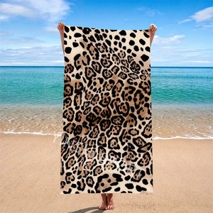 Belle serviette <span class=keywords><strong>de</strong></span> plage en microfibre sans <span class=keywords><strong>sable</strong></span> serviettes compactes minces à séchage rapide pour la piscine grand paquet facile choses <span class=keywords><strong>de</strong></span> voyage pour les vacances - Product Image 6