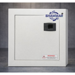 Caja de Distribución Metálica MCB (Puerta Doble-TPN) con Barra Colectora Neutra Premium, Placa Ficticia de Enlace de Fase, Modelo KK26, Proveedor Mayorista India - Product Image 2