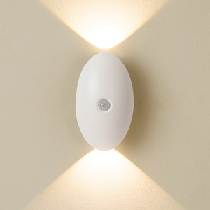 Lampes murales LED sans fil à détecteur de mouvement, magnétiques, intelligentes, décoratives pour la maison, rechargeables par USB, lampes de chevet pour la chambre à coucher - Product Image 2