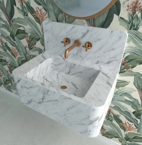 Piedistallo per lavabo a parete in marmo bianco di Carrara rettangolare moderno per alberghi con scolapiatti integrato - Product Image 2