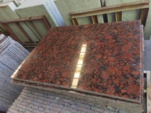 Granito Báltico Rojo <span class=keywords><strong>Carmen</strong></span> Mejor Precio para <span class=keywords><strong>Cocina</strong></span> Marrón Oscuro Antiguo Por Pie Cuadrado Revestimiento de Pared Piedra de Fachada - Product Image 4