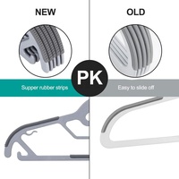 Appendiabiti in plastica antiscivolo rivestiti in TPR con gancio girevole in metallo, salvaspazio, all'ingrosso, per camicie, giacche e abiti