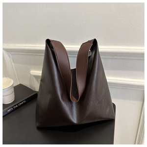 Large Capacity Fashionable Texture <strong>Soft</strong> <strong>Leather</strong> <strong>Bag</strong> for Women 2025 New Versatile Single Shoulder Underarm Tote <strong>Bag</strong> - Product Image 2