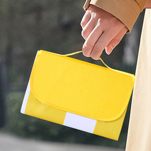 Tappetino da Campeggio Personalizzato OEM in Tessuto Oxford, 3 Strati Impermeabili, Pieghevole, per Picnic, Escursioni, Viaggi, Parchi e Concerti - Product Image 4