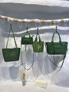 Large Capacity Genuine Leather <strong>Tote</strong> <strong>Bag</strong> <strong>Vintage</strong> Women Travel Handbag Wholesale - Product Image 3