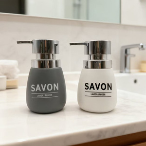 <span class=keywords><strong>Dispensador</strong></span> <span class=keywords><strong>de</strong></span> Jabón Cuadrado <span class=keywords><strong>de</strong></span> Cerámica para Baño, Envase para Jabón <span class=keywords><strong>de</strong></span> Manos, Gel <span class=keywords><strong>de</strong></span> Ducha y Champú, Juego <span class=keywords><strong>de</strong></span> Dispensadores <span class=keywords><strong>de</strong></span> Líquidos para Baño - Product Image 1