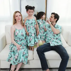 Setelan Pakaian Keluarga Musim Panas Gaun Selip Ibu dan Saya Pakaian Anak Ayah dan Bayi Pakaian Pakaian Orangtua-anak