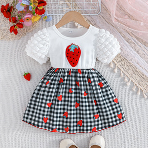 Conjunto de Falda a Cuadros para Bebés Niñas, Ropa Infantil Transpirable y Ecológica, Bordado de Fresa, Antiestático, Informal - Product Image 1