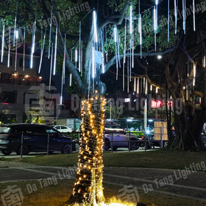 Cadena de Luces LED Brillantes Tipo Lluvia de Meteoros con Colores RGBW, Resistentes al Agua IP65, para Eventos al Aire Libre e Iluminación de Árboles de Parque - Product Image 2