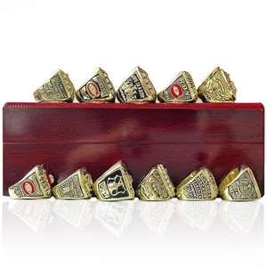 Bague de championnat des Canadiens de Montréal de la LNH, ensemble de 11 pièces, boîte de présentation en bois, qualité supérieure personnalisée, plaqué or, bijoux - Product Image 4