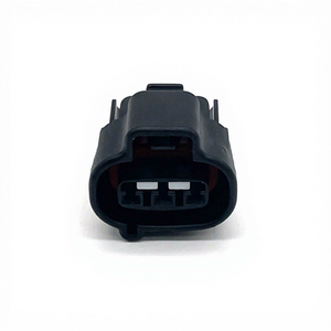Adaptateurs et connecteurs automobiles étanches en laiton et nylon 3P RGB Reelhon 7031C-2.2-21 pour navigateur de voiture, vente chaude, OEM et ODM acceptés - Product Image 3