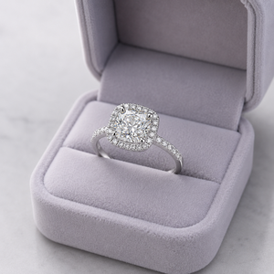 Anello Elegante a Forma Ovale Stile Matrimoniale per Donne - Product Image 6
