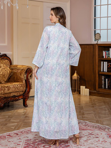Fábrica <span class=keywords><strong>de</strong></span> Vestidos ODM, Abayas Elegantes <span class=keywords><strong>de</strong></span> Oriente Medio para <span class=keywords><strong>Mujeres</strong></span> Musulmanas, Estilo Dubái, Poliéster, Estampado Floral, Primavera/Verano, Gran Venta - Product Image 3