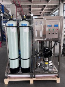 Planta de Ósmosis Inversa Industrial RO de 1500 GPD 500L/H, Sistema de Purificación de Agua para Tratamiento de Agua Potable - Product Image 2