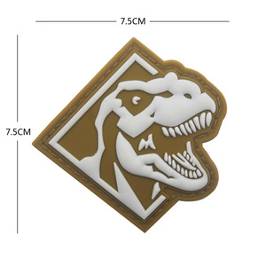 ยางพีวีซีเรืองแสงรูปไดโนเสาร์และขวัญกำลังใจขุนศึกไทรันโนซอรัส VelociRaptor RHINO Triceratops RHINO พร้อมห่วงติดด้านหลัง - Product Image 2