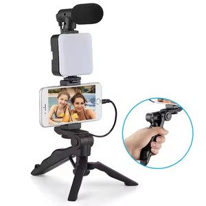 Kit de vlogging pour smartphone avec trépied, support de téléphone, mini microphone, éclairage LED, kit de démarrage pour TikTok, diffusion en direct, vidéo <span class=keywords><strong>YouTube</strong></span> - Product Image 1