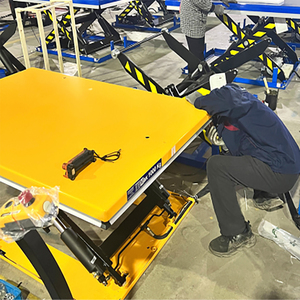 स हाइड्रोलिक गोदाम कार्गो लिफ्ट हाथ पैलेट ट्रक हाइड्रोलिक कैंची लिफ्ट टेबल - Product Image 3