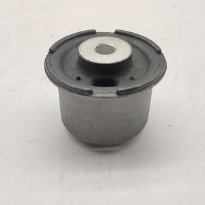 Douille de bras de suspension supérieur avant 22927214 pour Cadillac CT6 2016-2022 à suspension non indépendante - Product Image 2