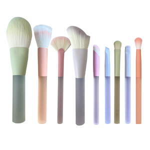 <span class=keywords><strong>Juego</strong></span> <span class=keywords><strong>de</strong></span> <span class=keywords><strong>Brochas</strong></span> <span class=keywords><strong>de</strong></span> Maquillaje Dream <span class=keywords><strong>Elf</strong></span> <span class=keywords><strong>de</strong></span> 9 Piezas, Super Badger, Pelo Sintético Suave, Mango Angular <span class=keywords><strong>de</strong></span> Plástico, para Base, Polvo, Sombras <span class=keywords><strong>de</strong></span> Ojos, Rostro y Labios - Product Image 1