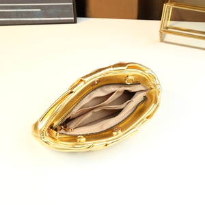 Nuova Elegante Borsa a Tracolla da Donna 2025, Design di Nicchia, Borsa a Nuvola Plissettata in Tinta Unita - Product Image 3