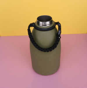 Bouteille Sportive Isotherme en Acier Inoxydable à Double Paroi de 1,8 L pour l'Extérieur, avec Housse Gratuite, Vente en Gros, OEM - Product Image 6