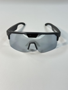 Lunettes IA Q01 Argent Dégradé avec Caméra 8MP, Bluetooth 5.3, Wi-Fi, Assistant Vocal IA, Traduction et Réduction de Bruit Double Micro - Product Image 2