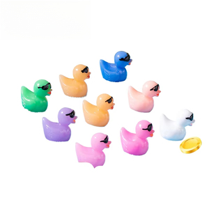 Los más vendidos de Weijs: gafas de sol con diseño de musgo para micropaisajes, pequeñas figuras de <span class=keywords><strong>patos</strong></span> amarillos, accesorios decorativos colgantes DIY, mini - Product Image 1