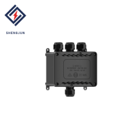 Boîtier de jonction étanche IP68 en nylon 450V à 4 voies pour connecteur de câble, boîte de terminaison pour éclairage LED de moto -40 +105