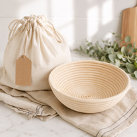 Banneton en canne naturelle avec logo personnalisé, design rond et ovale pour les acheteurs en gros et les marques à marque privée