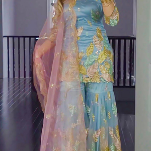 ชุดชาราราแบบพันจาบีสีม่วงสุดฮิต ขายดี แฟชั่นทันสมัย ราคาขายส่งสำหรับผู้หญิง พร้อมส่ง - Product Image 1