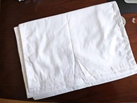 Vente Flash Direct Usine Housse de Coussin Moderne en Polyester Tissé Ignifuge Doux Lavable Uni pour Usage Domestique, Hôtels et Hôpitaux