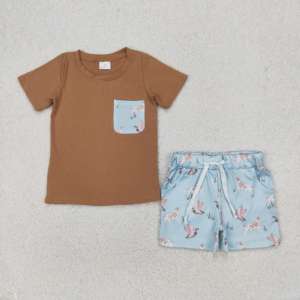 เสื้อยืดผ้าฝ้ายพิมพ์ลายสำหรับเด็กผู้ชายวัยหัดเดินพร้อมกระเป๋าและกางเกงขาสั้นชุดลำลองชุดฤดูร้อนรายละเอียดระบาย น้ำหนักเบา ระบายอากาศได้ดี - Product Image 2
