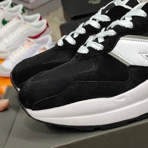 Zapatillas Deportivas de Lujo de Alta Calidad para Hombre y Mujer 2026, Diseño Clásico y Moderno, con Amortiguación, Parte Superior de Lona, PU y EVA - Product Image 2