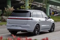 Li Auto L8 Pro 2023 Usado, Vehículo Eléctrico de Autonomía Extendida, SUV Familiar de Lujo de 6 Plazas, Conducción Autónoma, Bajo Kilometraje, Exportación