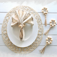 Porte-serviettes en bois avec pompons, style ferme, pour décoration de table, cadeau de pendaison de crémaillère, accessoires de décoration de fête de mariage