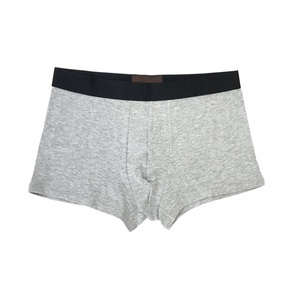 Calzoncillos bóxer de mezcla de algodón suave para hombre con bolsa de soporte contorneada y costuras planas para reducir el rozaduras en el interior de los muslos. - Product Image 1