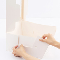Boîtes à pâtisserie en papier kraft blanc 8*8*5 pouces avec fenêtre, contenants à gâteaux jetables, boîtes d'emballage pour desserts