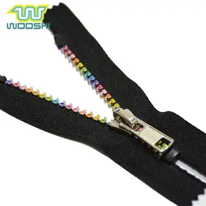 Custom Close End Decorative Beautiful Plastic Rainbow Resin Zipper 5# Cheap Price Derlin Zip For Bag