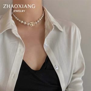 Collares de Perlas de Agua Dulce para Mujer, Gargantilla de Aleación, Diseño de Moda 2025 - Product Image 1