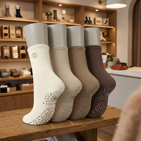 Chaussettes de sport unisexes simples et tendance avec logo personnalisé Street Color