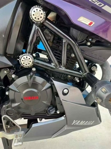 <span class=keywords><strong>Yamaha</strong></span> FZ150 <span class=keywords><strong>150cc</strong></span>, <span class=keywords><strong>Moto</strong></span> Efficiente nei Consumi con Design Moderno ed Elegante, Motore Affidabile e Confortevole - Product Image 3