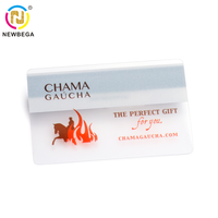 Tarjeta de Regalo Negra con Laminación de Película Personalizada, Estampado Láser Dorado y Datos Variables