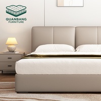Lit en cuir design italien moderne pour chambre à coucher, base de lit en cuir, taille King/Queen, cadre de lit double haut de gamme pour chambre parentale, lits en cuir