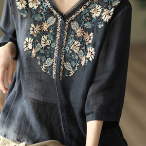 Women's Cotton <b>Linen</b> Embroidered <b>Top</b> V-Neck Ethnic Style Summer Blouse Breathable Lightweight Casual Wear - Product Image 4