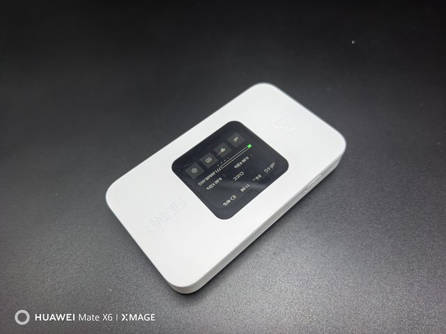 Gten White Portable Lte Modem Wifi Router Wifi 4g Esim Router with Sim Card 3600mah Dual Sim Router Modem Wireless Network Card